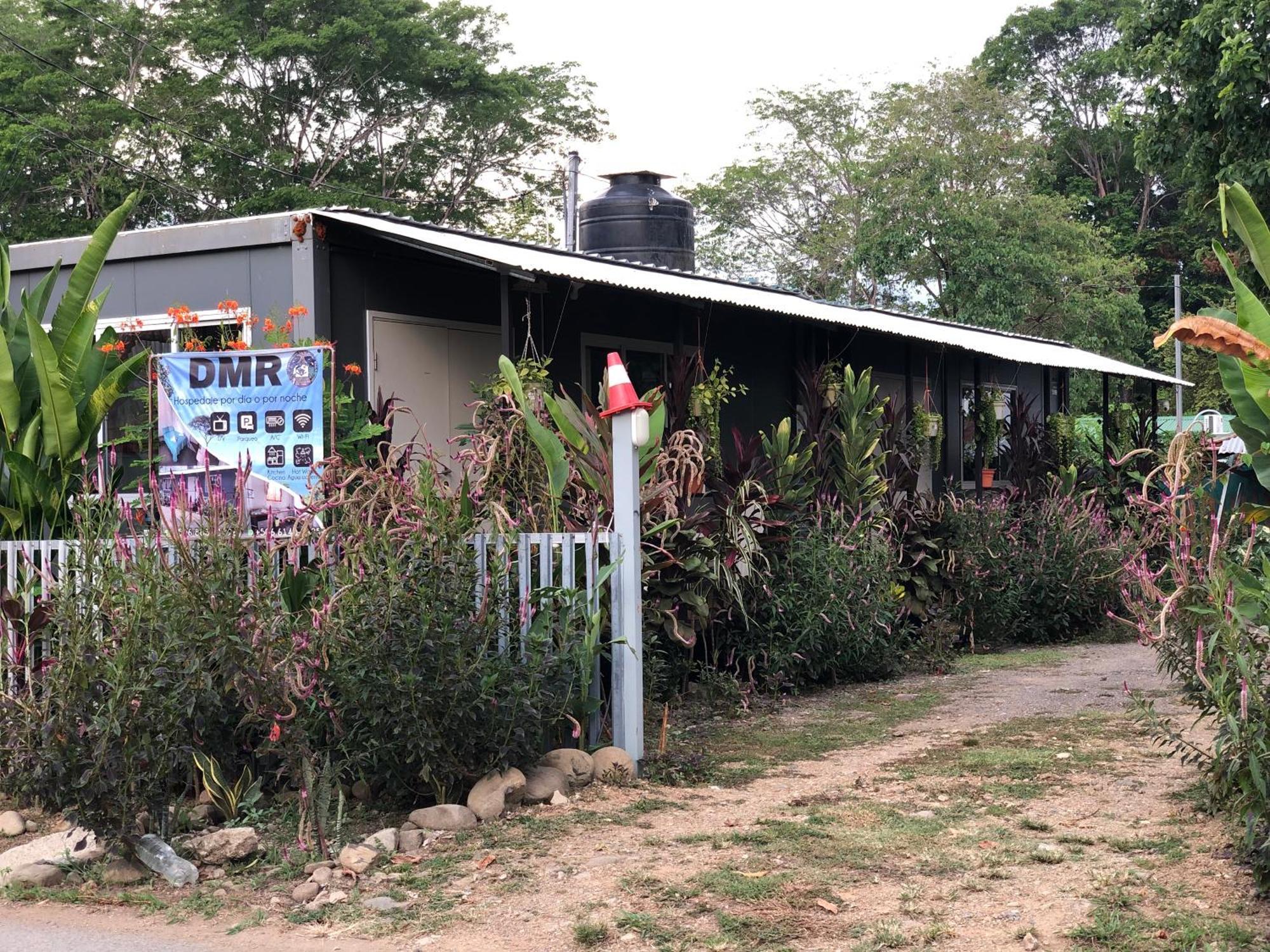 Apartamentos Equipados Dmr #3 อูวีตา ภายนอก รูปภาพ